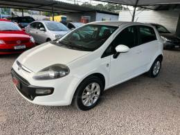 FIAT - PUNTO - 2015/2015 - Branca - R$ 44.900,00