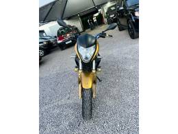 HONDA - CB 300R - 2010/2010 - Amarela - R$ 11.900,00