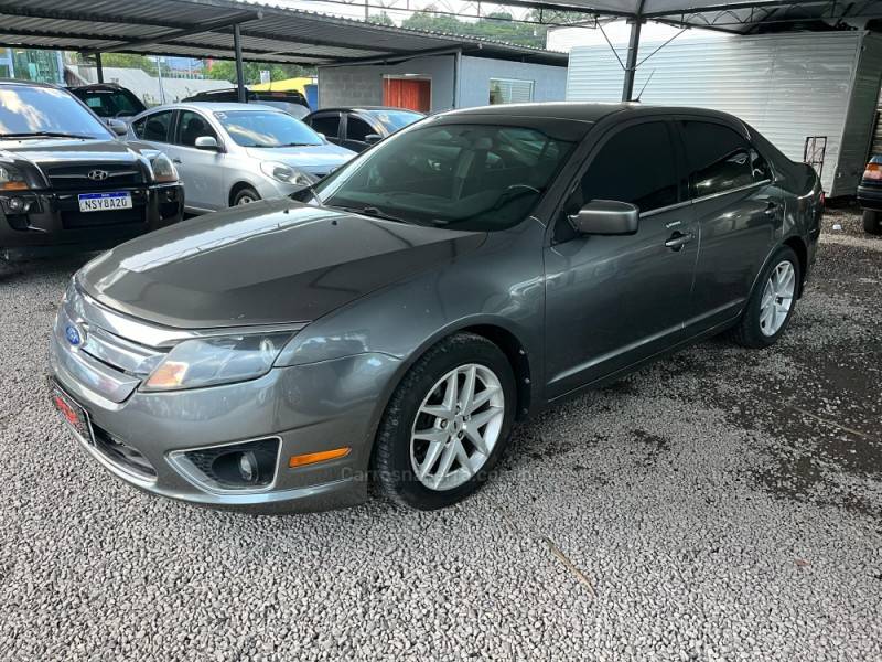 FORD - FUSION - 2011/2011 - Cinza - R$ 44.900,00