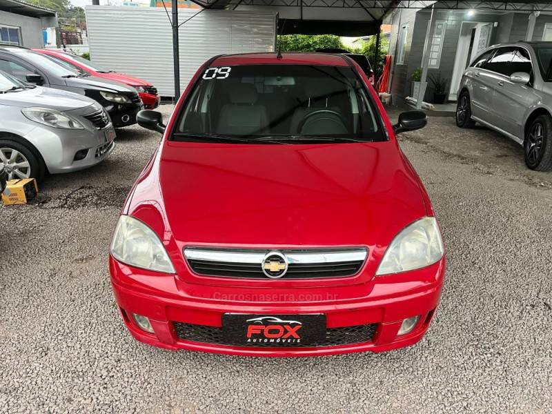 CHEVROLET - CORSA - 2009/2009 - Vermelha - R$ 26.900,00