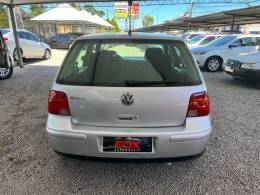 VOLKSWAGEN - GOLF - 2002/2002 - Prata - R$ 25.900,00