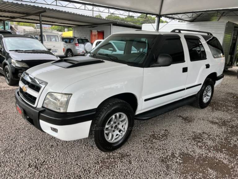 CHEVROLET - BLAZER - 2008/2009 - Branca - R$ 43.900,00