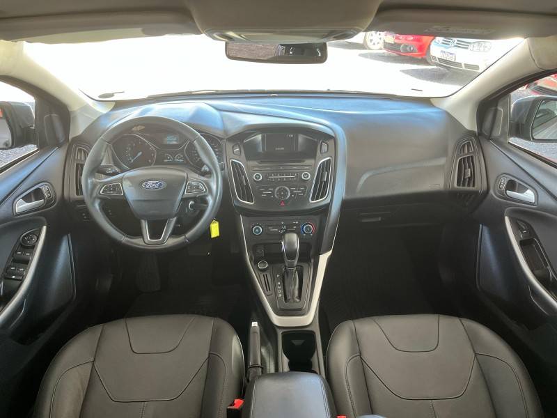 FORD - FOCUS - 2018/2019 - Cinza - R$ 62.900,00