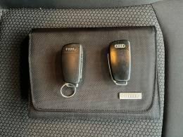 AUDI - A1 - 2013/2013 - Preta - R$ 69.900,00